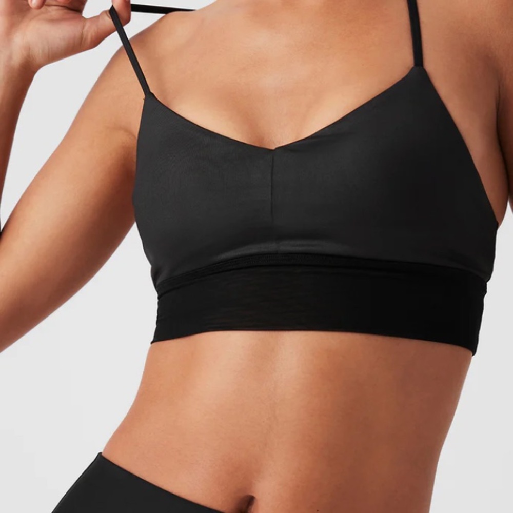 Alo Yoga Lavish sports bra